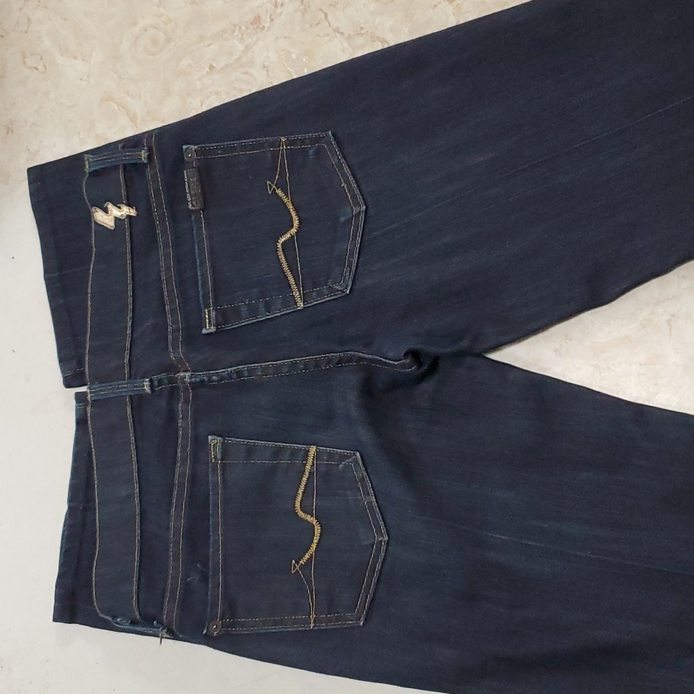 Size 26 Seven For All Mankind straight leg jeans